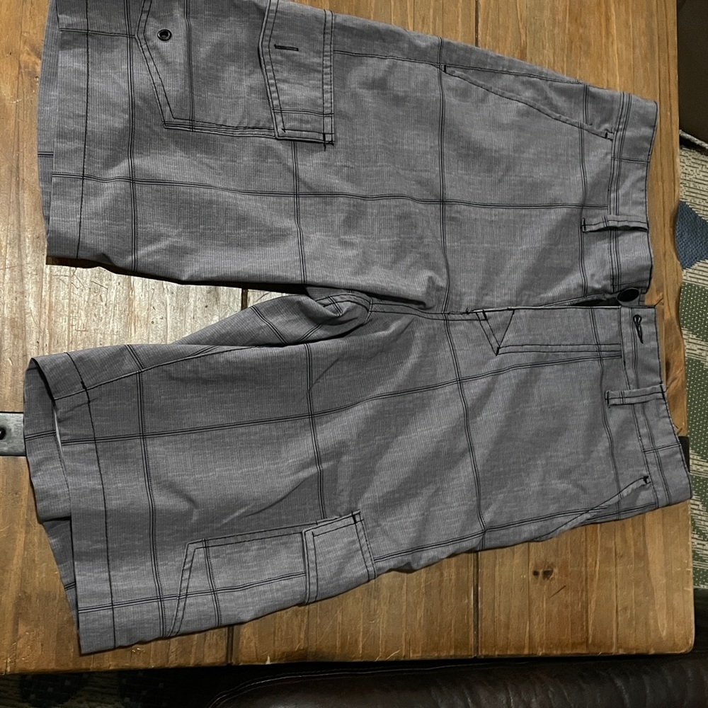Tony Hawk hybrid cargo shorts- grey size 30